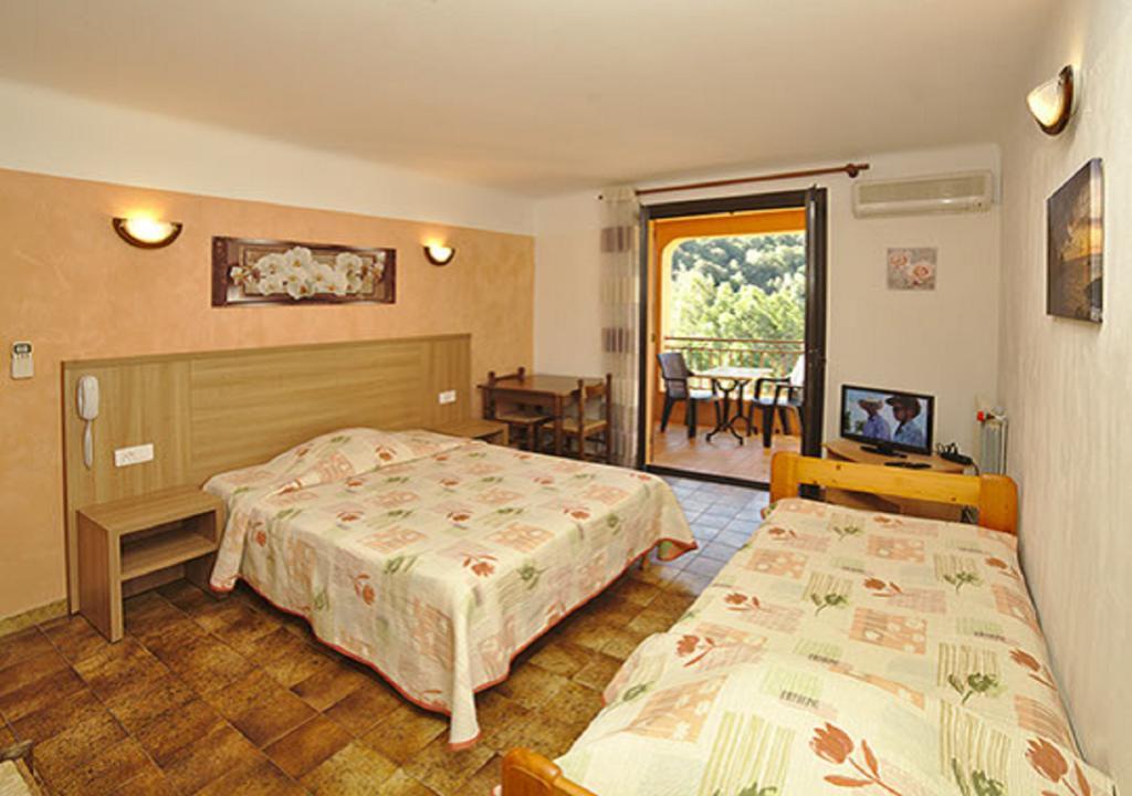 Residence Cabanaccia Serriera  Exteriör bild
